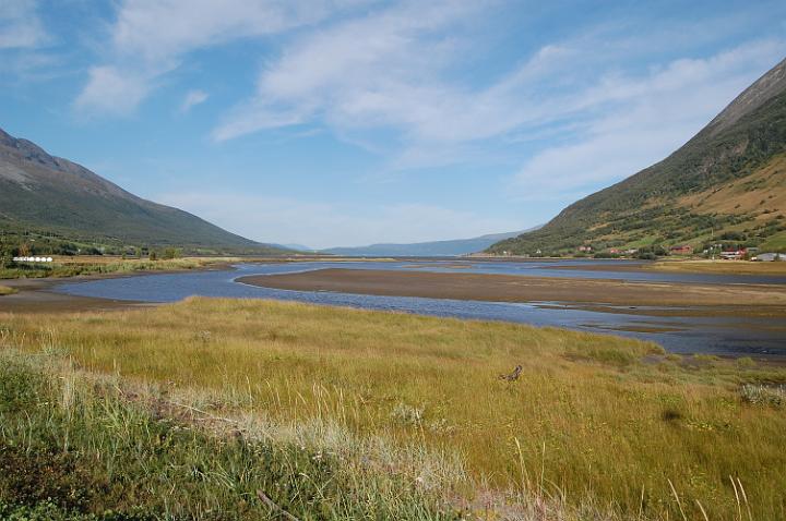 Sulla strada Alta - Tromso8.JPG - AI PIEDI DELLA RUPE